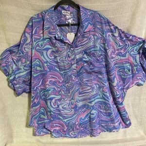 Emily Wonder 1X 2X collar shirt with a pocket